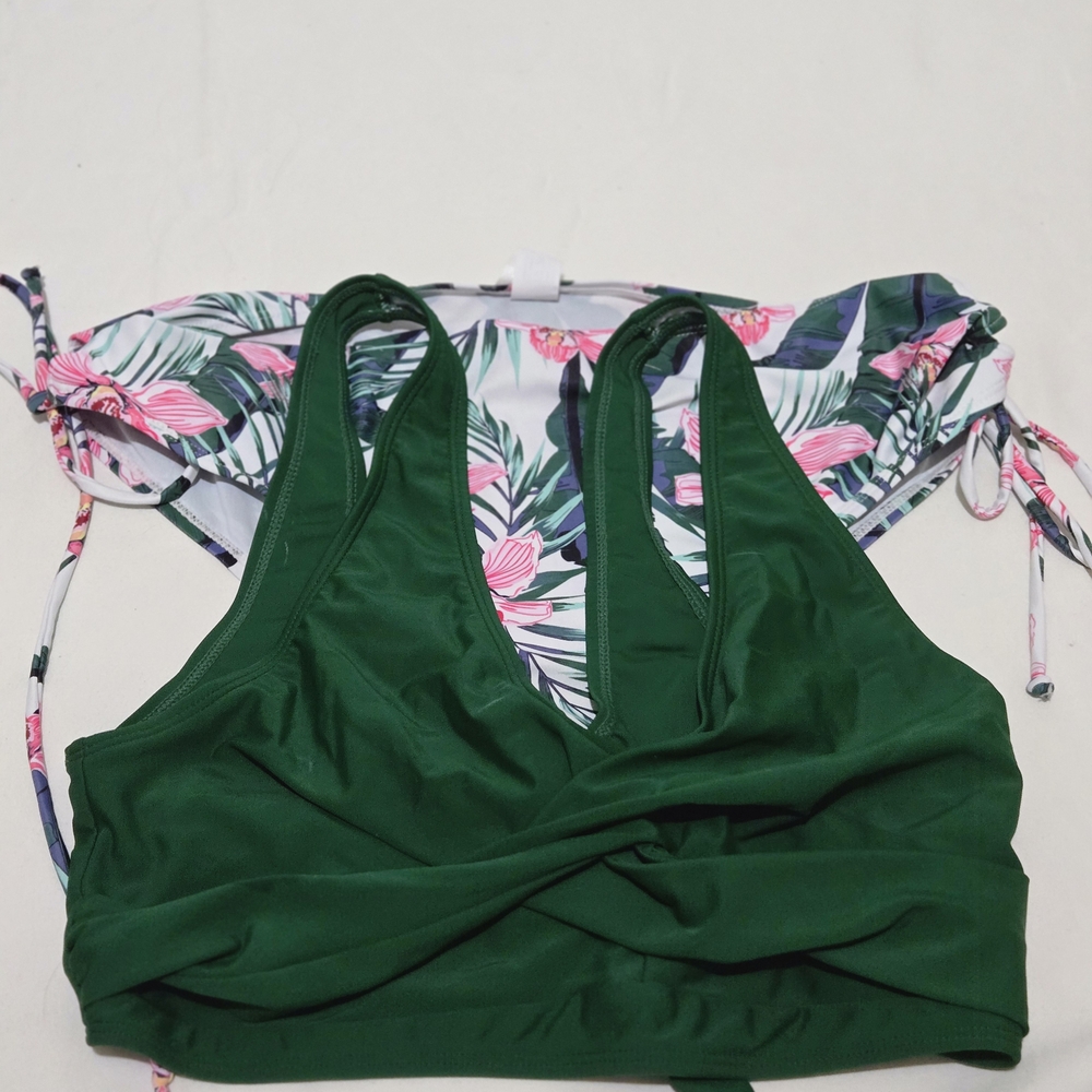 Green and Floral Bikini Two Pieces Size L